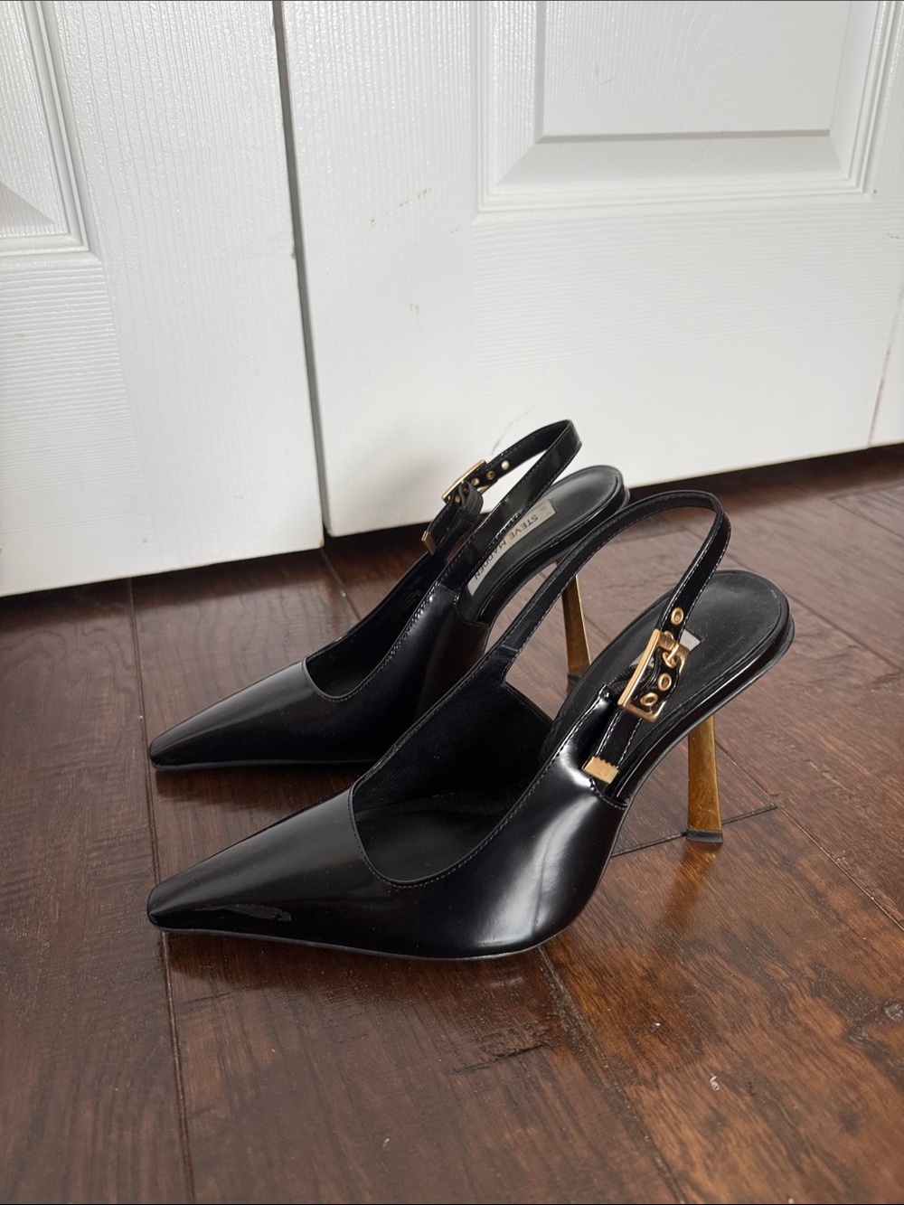 Steve Madden Black Slingback Pointed-Toe Pumps with Gold Accents - Picture 2 of 3